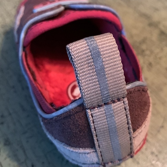 crocs Dawson Slip On Infant Sneaker - Red/Espresso/Khaki - Picture 9 of 11